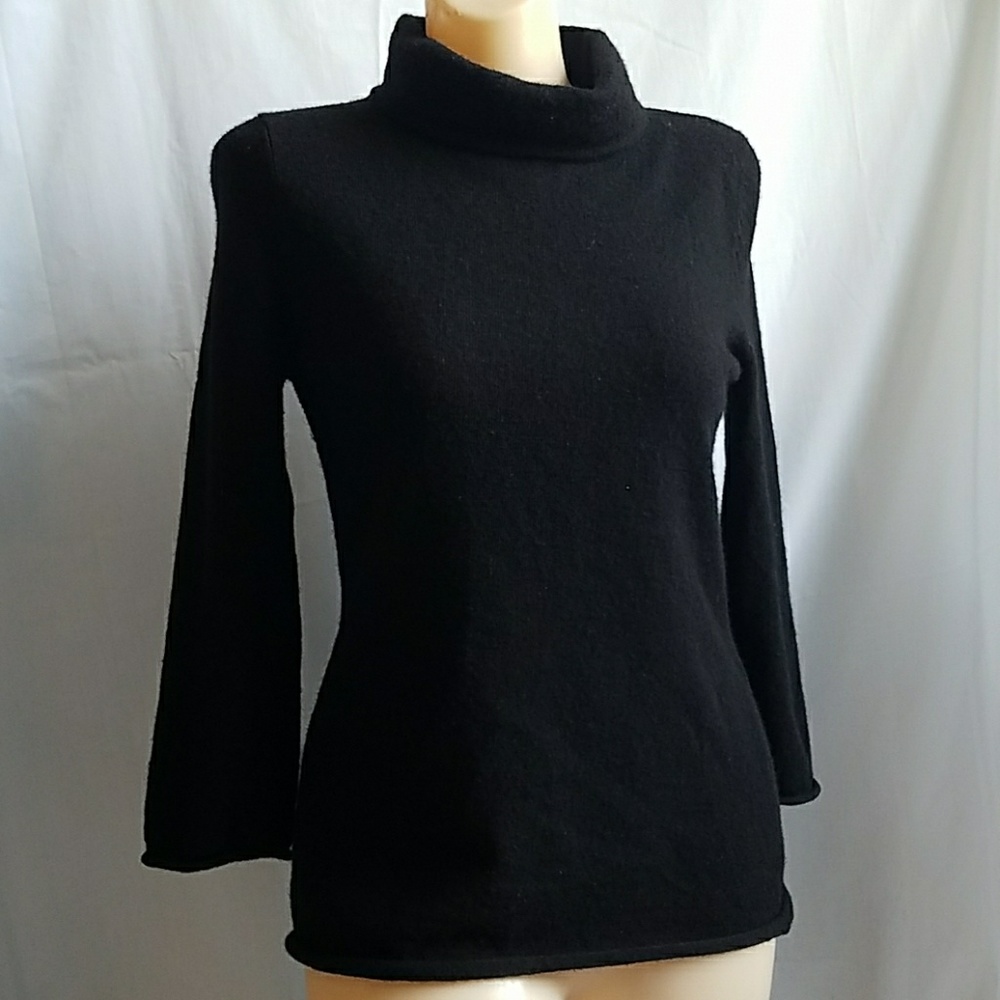 Vintage Wool Tweeds Black Turtleneck Sweater Small